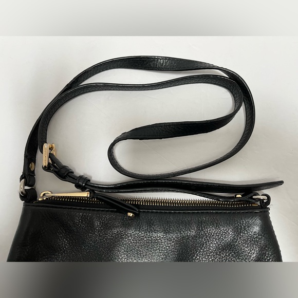 Michael Kors Gilmore Leather Crossbody Bag - Picture 7 of 11
